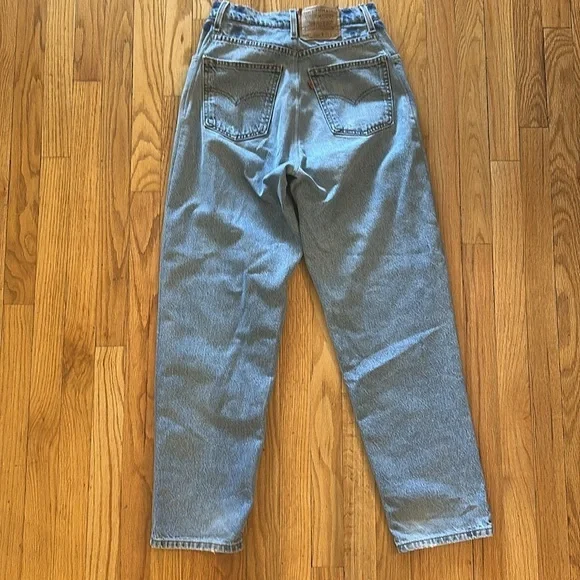 Levi’s 25 vintage 560’s RARE orange tab altered, great silhouette, great cond